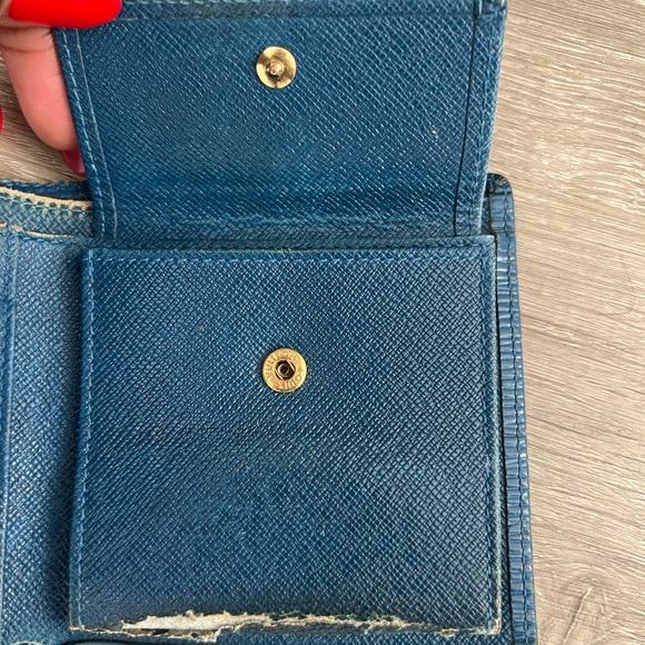 Liquidation Sale! Vintage Epi Leather Marco Wallet, Blue - Picture 3 of 6